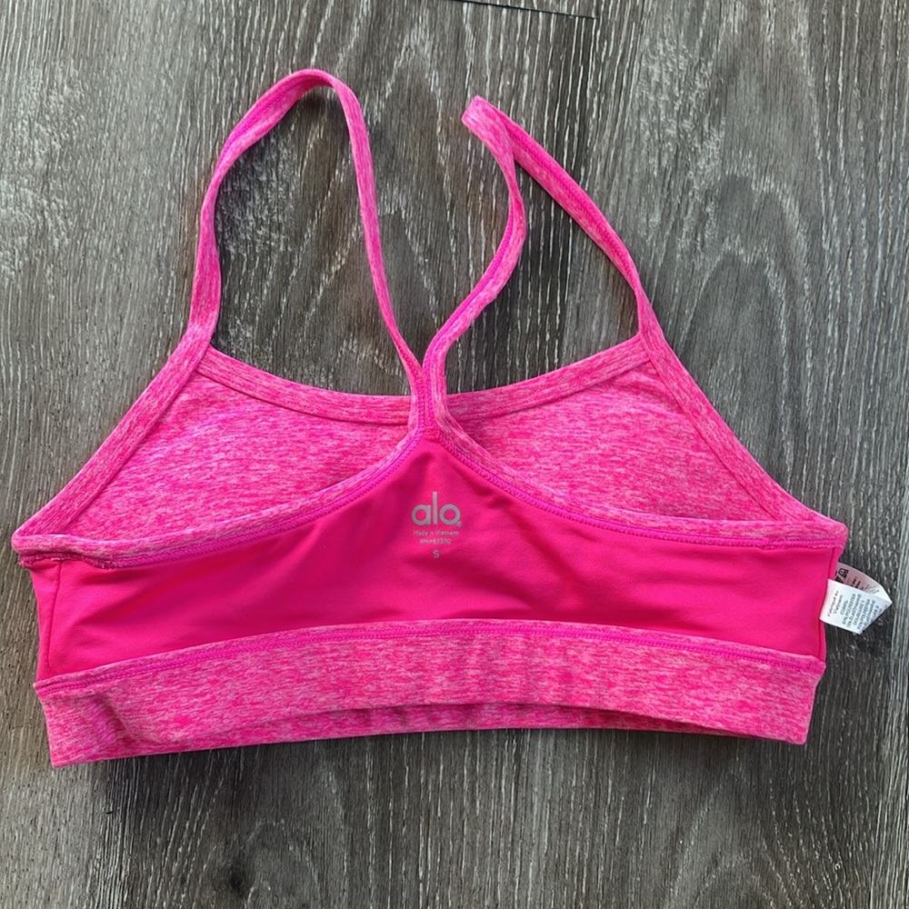 ALO Yoga AloSoft Gratitude Bra - Picture 10 of 14
